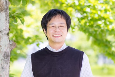 Assoc.Prof. Isotani