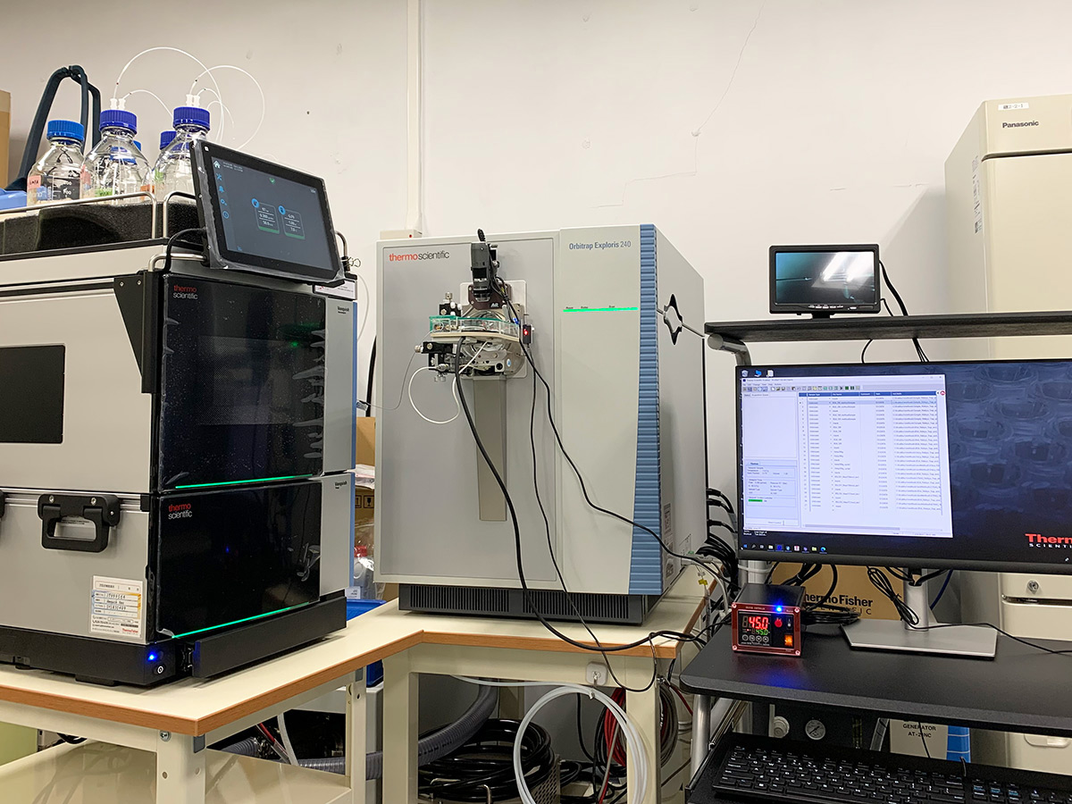 Ion Trap-Orbitrap Mass Spectrometer