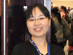安達 澄子さんの顔写真